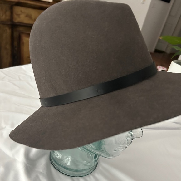 Rag and Bone charcoal fedora size M